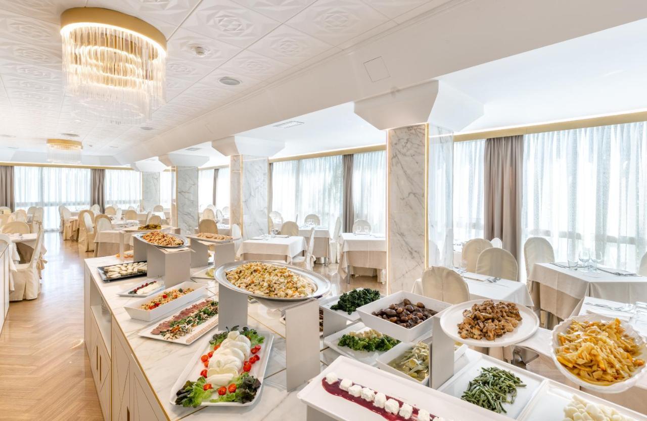 Hotel Feldberg Riccione Eksteriør bilde