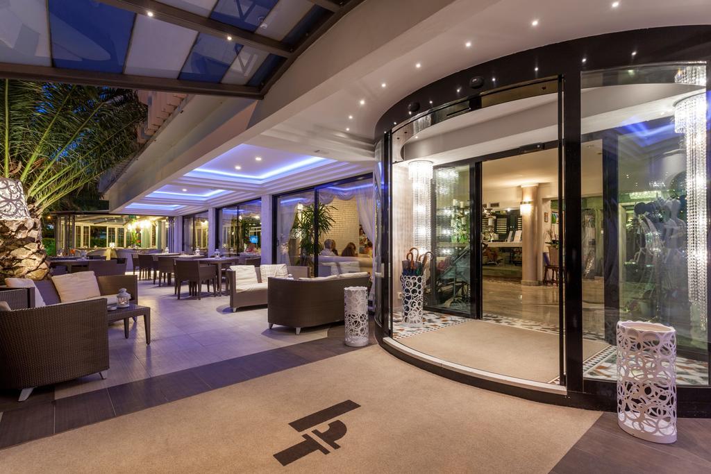 Hotel Feldberg Riccione Eksteriør bilde