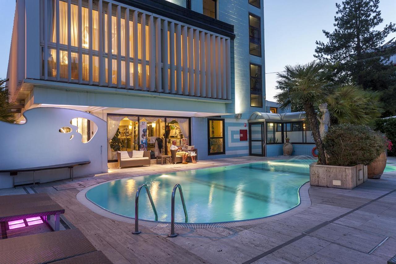 Hotel Feldberg Riccione Eksteriør bilde